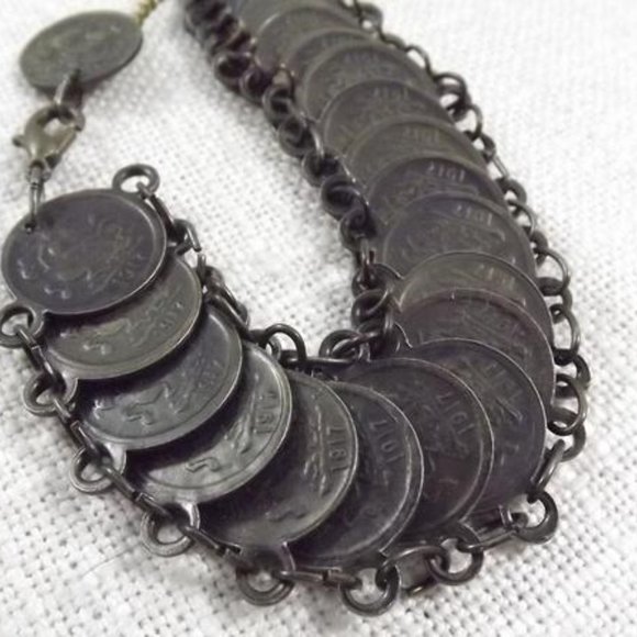 Vintage George V 1917 Faux Coin Bracelet - Picture 6 of 7